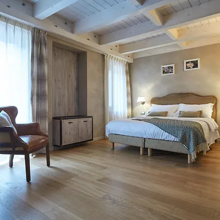 Resort Relais Miraglia Cesarò