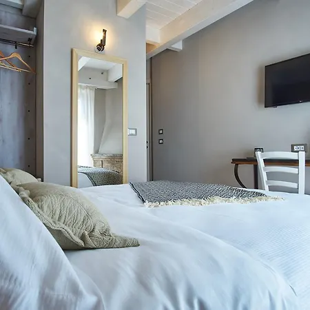 Resort Relais Miraglia Cesarò