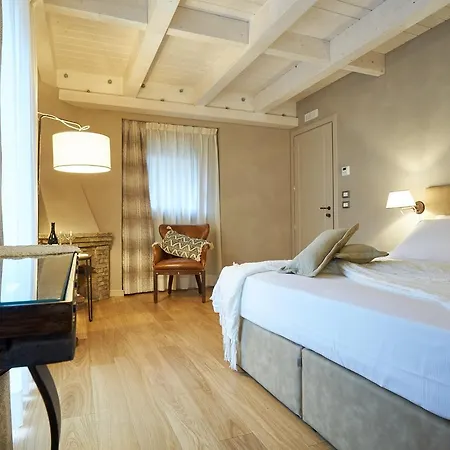 Relais Miraglia Resort 3*