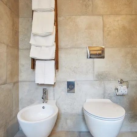 אתר נופש Relais Miraglia 3*