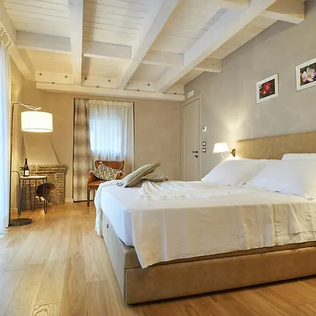 Resort Relais Miraglia Cesarò